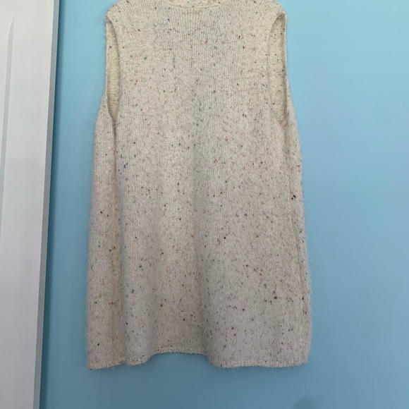 Christopher & banks sweater. Size Large. NWT! - Picture 3 of 4